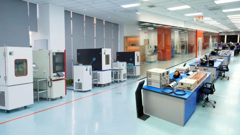 敲鐘上市！精創電氣登陸北交所，開啟以網絡技術為核心的嶄新征程